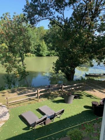Logis Auberge De La Riviere Les Velluire-sur-Vendee Εξωτερικό φωτογραφία