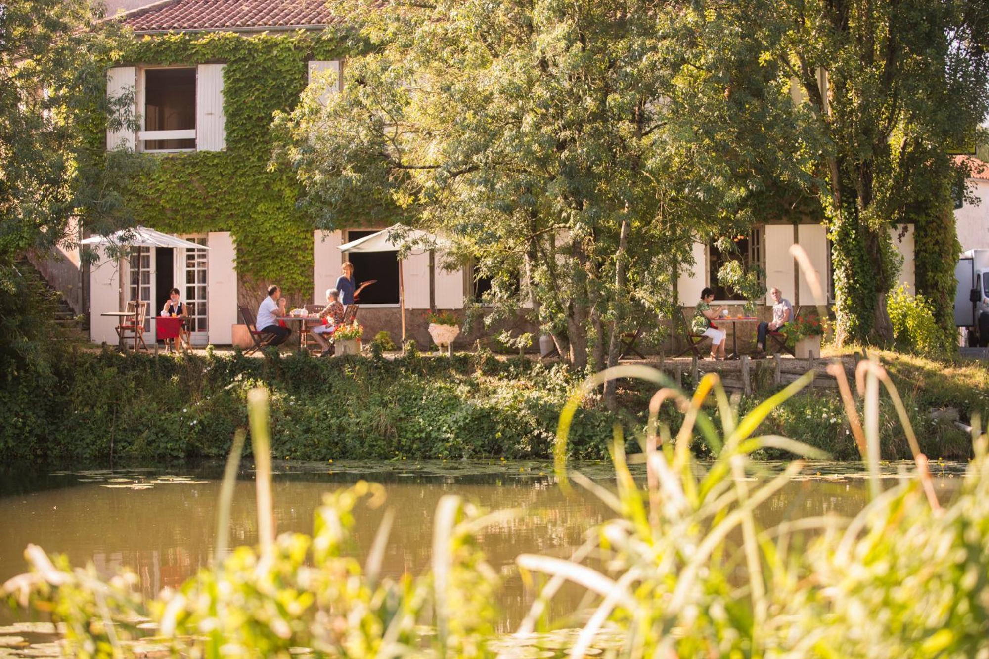 Logis Auberge De La Riviere Les Velluire-sur-Vendee Εξωτερικό φωτογραφία