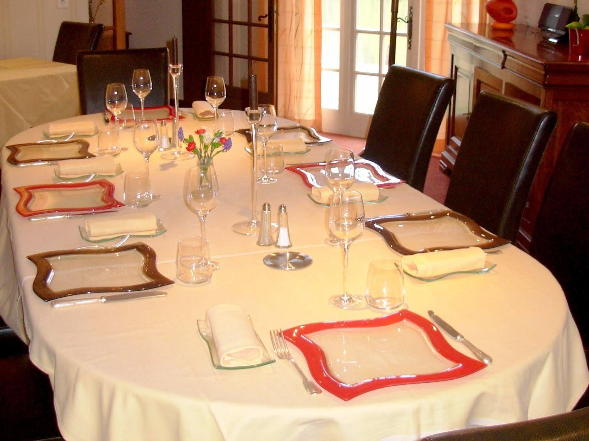 Logis Auberge De La Riviere Les Velluire-sur-Vendee Εξωτερικό φωτογραφία